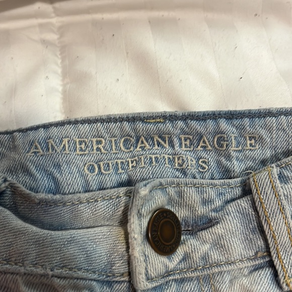 American Eagle Denim Shorts - Picture 4 of 5